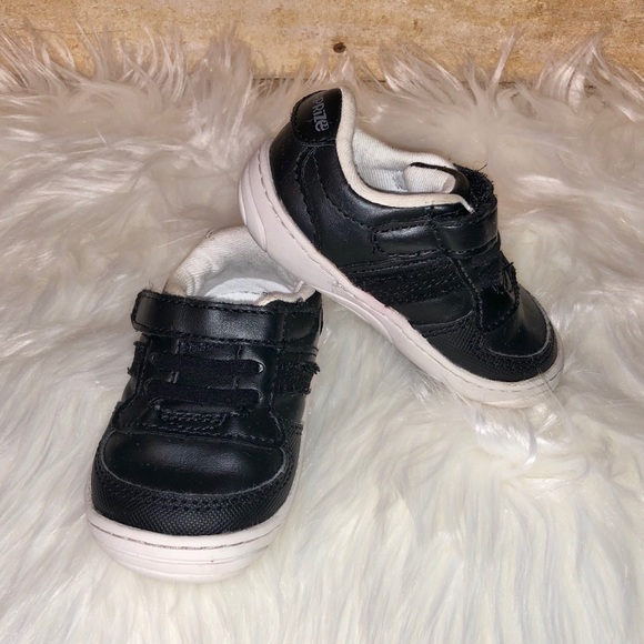 stride rite baby boy shoes